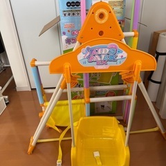 滑り台 ジャングルジム ぶらんこ 鉄棒
 