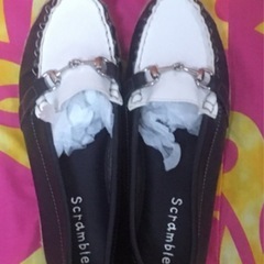 ネイビー&ホワイト靴です。の画像