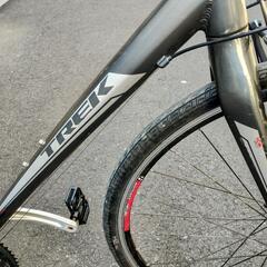 TREK 7.4FX 700C  アルミフレーム カーボンフォーク
整備済みの画像