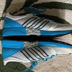 adidas ランニングシューズ　26.5 未使用の画像