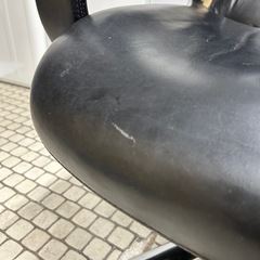 オフィスチェアの画像