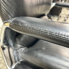 オフィスチェアの画像