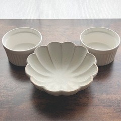 【￥0】取り皿×1・ココット×2