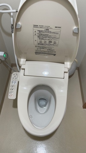 ウォシュレットTOSHIBA 温水洗浄便座 SCS-SCK7000