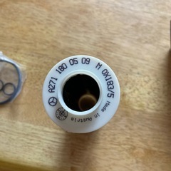 ベンツw204  オイルフィルターの画像