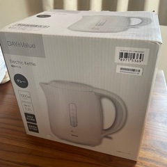 電気ケトルの画像