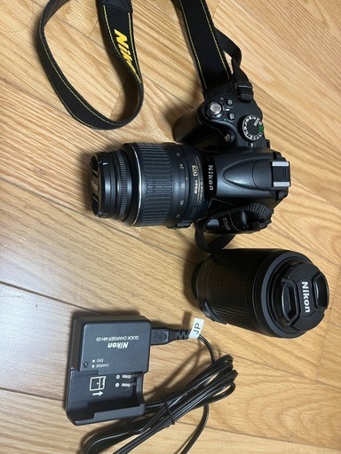 デジタルカメラNIKON D5000 本体+2個レンズ+充電器+カードリーダー