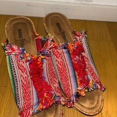 ミネトンカサンダルS