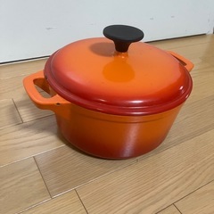 鍋（鉄？）
