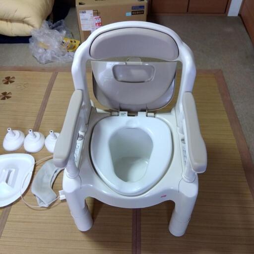 ポータブルトイレ