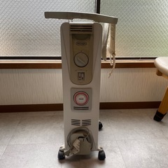 De'Longhi デロンギ　電気ヒーター の画像