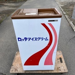 レトロなロッテアイスクリームストッカー