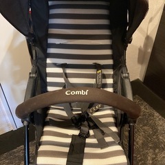 コンビのベビーカー
の画像