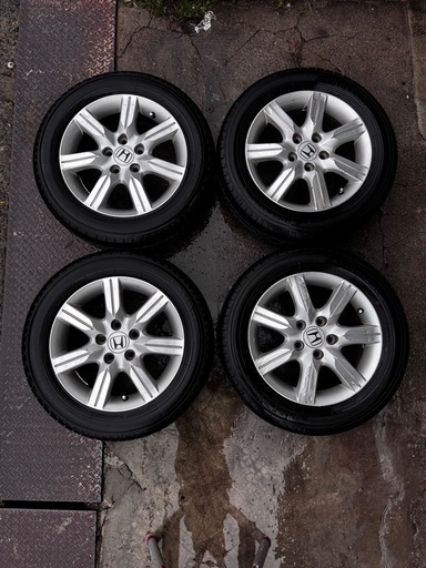 205/60R16 バリ山　ステップワゴン タイヤホイールセット