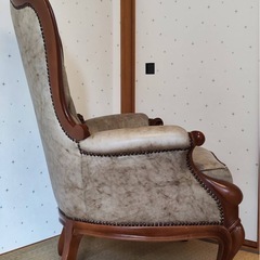 高級感ある椅子の画像