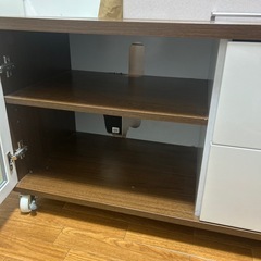 テレビ台の画像