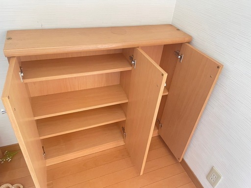 収納棚、棚