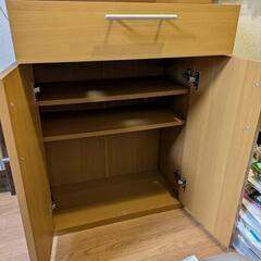収納棚の画像