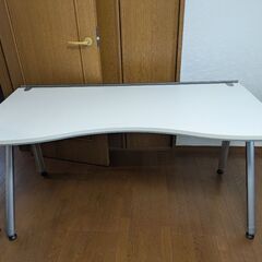 勉強机にもパソコン机にもなる事務机(オカムラ製)