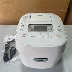 炊飯器　アイリスオーヤマ　IRIS RC-ME30-W 2021年式