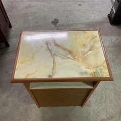 電話台　中古品　小物収納棚
　　　の画像
