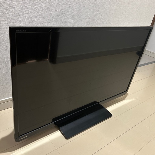 TOSHIBA液晶テレビ32V譲ります　3000円