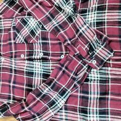 チェックシャツの画像