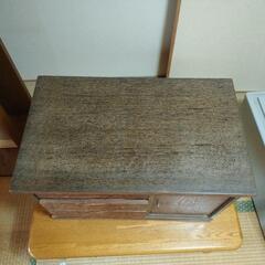 古民家　レトロ　小物入れ　ビンテージ　棚の画像