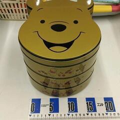 0311-431 くまのプー　重箱３段　陶器入れ物3つ付