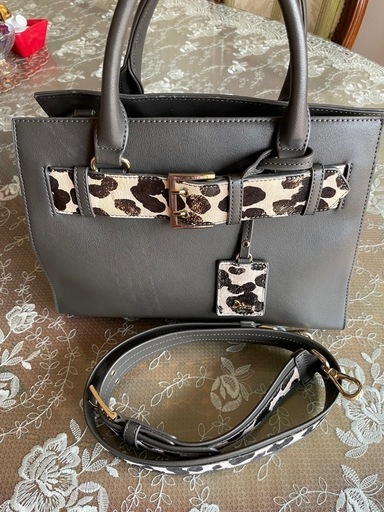 ダイアナ ハンドバッグ