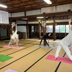 やさしい巡りヨガ〜豊田駅前　挙母支院〜の画像