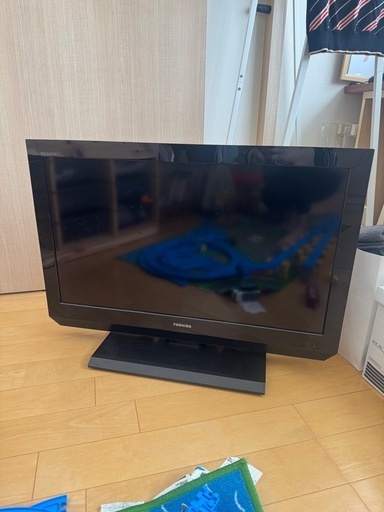 液晶テレビ32型  TOSHIBA REGZA B-CASカード付き