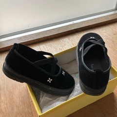おしゃれ靴20cmの画像