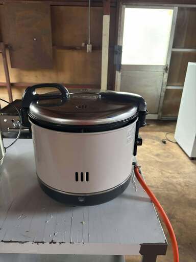 ◆2022年製 リンナイ ガス炊飯器　業務用 RR-15VNS3 LP/プロパン用 1.5升炊き（3.0L）/保温機能/フッ素内釜◆