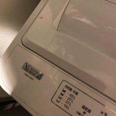 洗濯機(ヤマダ電機オリジナル)及び洗濯機ラック(ニトリ)の画像