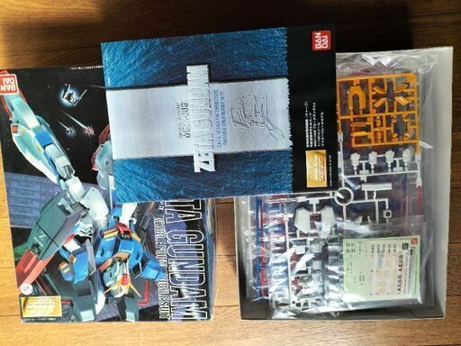 MGガンダムMK2エウーゴ　ティターンズ MGZガンダムのセットです。