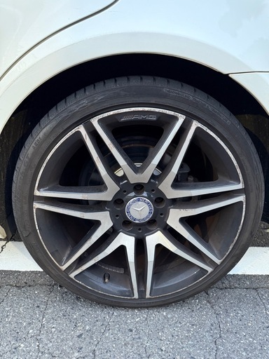 ベンツ　タイヤ　275/30R 19 96 W