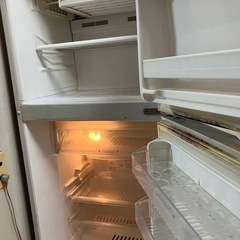 冷蔵庫の画像