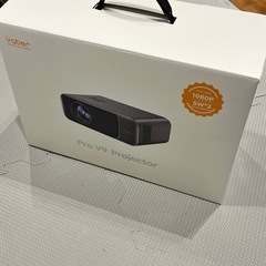 プロジェクター　新品同様品　720ANSI高輝度 4K対応の画像