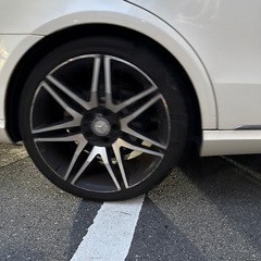 275/30R 19 96 W ヨコハマタイヤ　ベンツタイヤ2本の画像