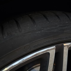275/30R 19 96 W ヨコハマタイヤ　ベンツタイヤ2本の画像