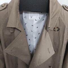 SENSE OF PLACE BY Yuge柄付きトレンチコートの画像