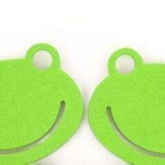 フェルト/カエルのコースター2枚（新品）