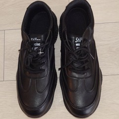 ★新品‼︎★作業靴、安全靴スニーカータイプの画像