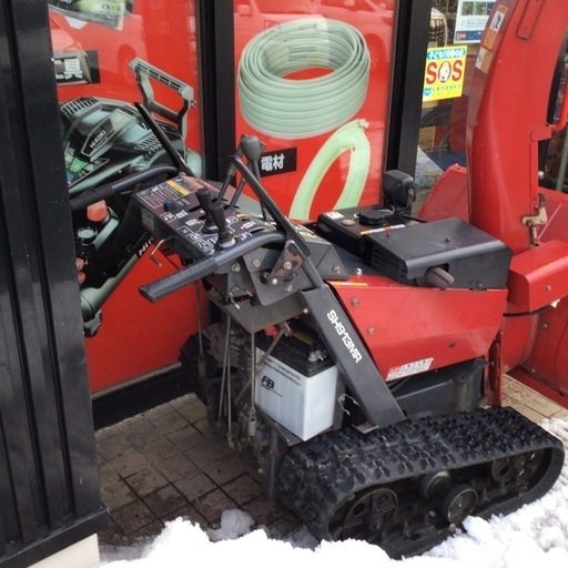 【店頭引取限定】【中古】【現状販売】フジイ　除雪機　308,000円(税込)