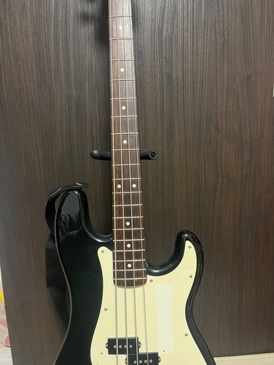 【受け渡し決定】【Fender】ベースギター etc