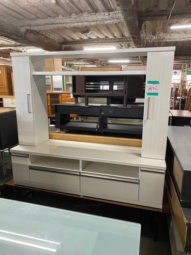 ホワイト　テレビボード