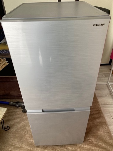 シャープ2ドア冷蔵庫2020年製　154リットル