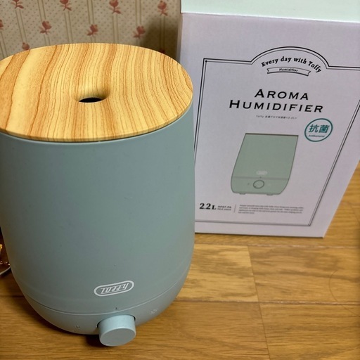トフィー　アロマ加湿器　ペールブルー