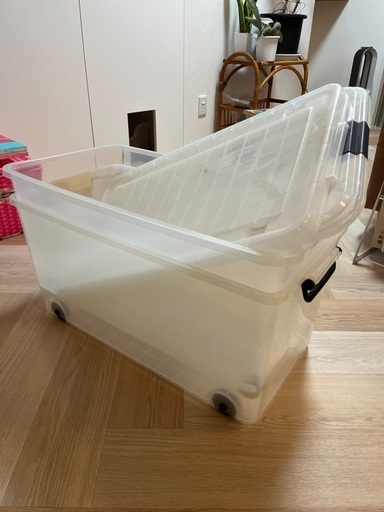 衣装ケース×2　衣替えに使いますか？